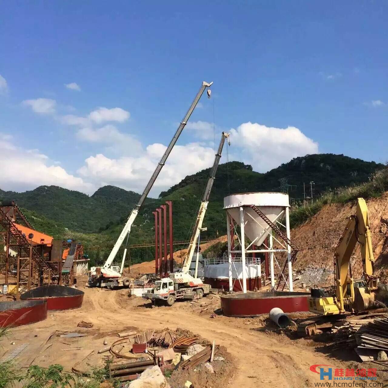 HC1700縱擺磨粉機 賀州 廣西磨粉機 雷蒙磨 HC1700縱擺磨粉機 賀州 廣西磨粉機 雷蒙磨