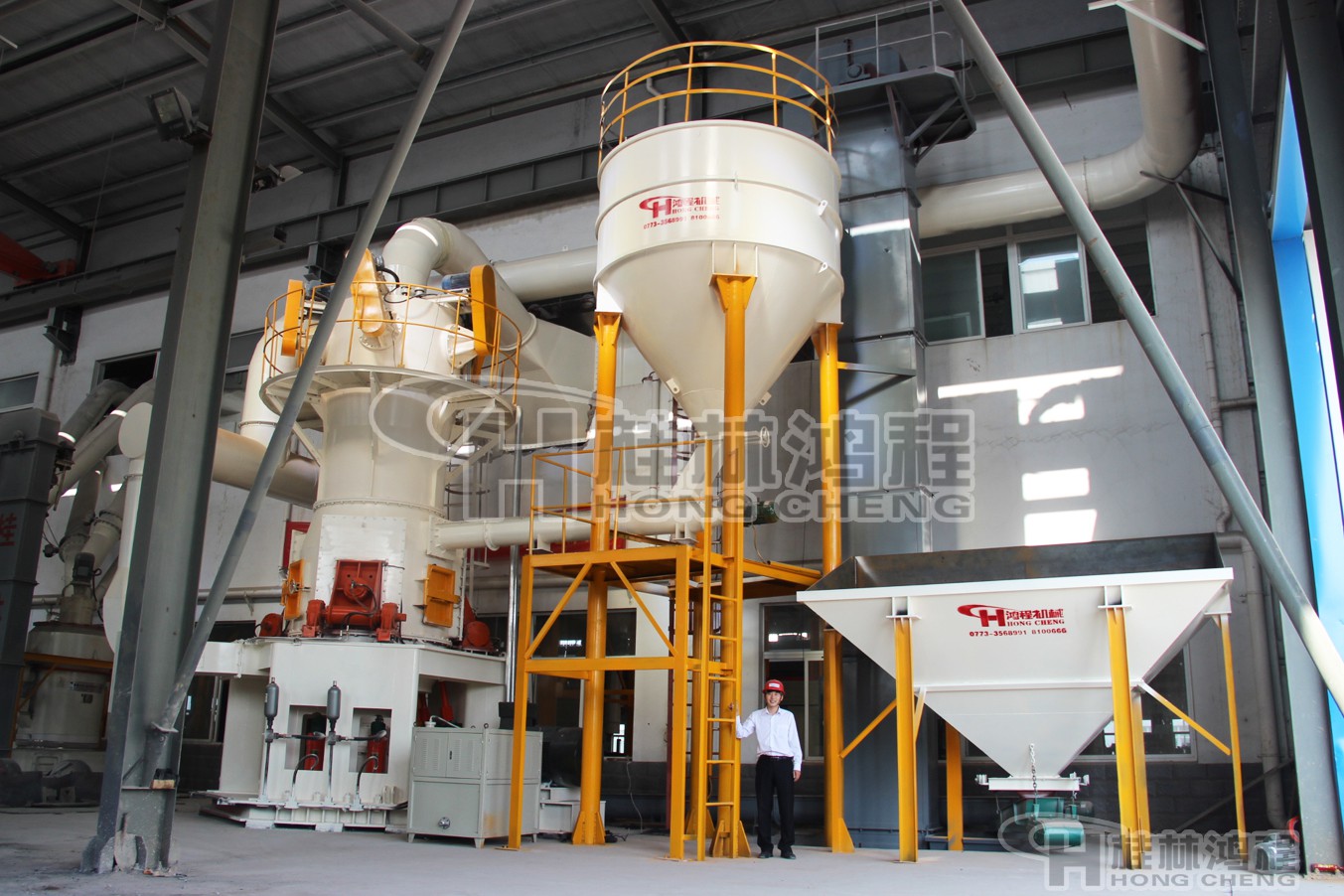 桂林鴻程新型磨粉設(shè)備，方解石超細(xì)粉立磨機(jī)，立磨，80-2500目方解石粉超細(xì)立磨粉機(jī)：HLMX系列超細(xì)立式磨粉機(jī)