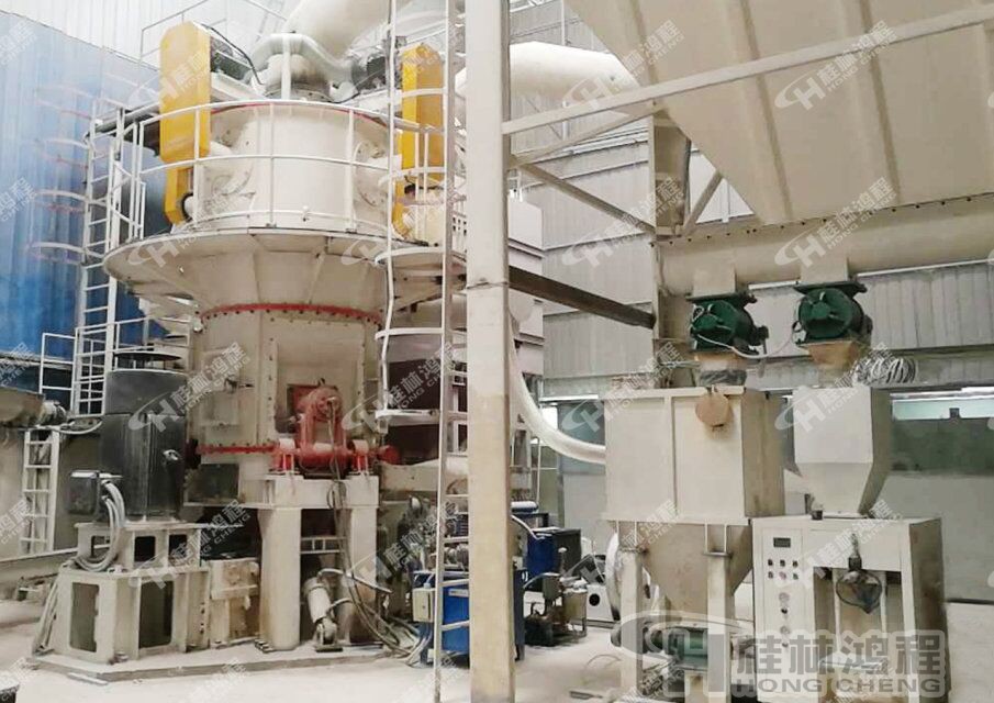 超細(xì)磨粉機(jī)1500目，超細(xì)立磨，立磨機(jī)，立磨，磷礦磨粉機(jī)