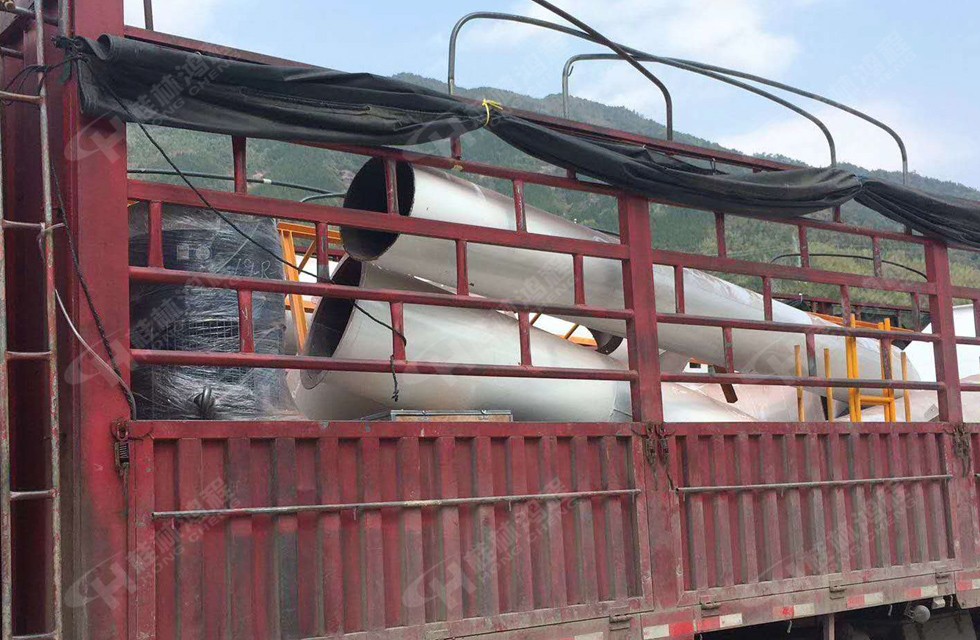 桂林鴻程HC1700大型砂石粉同出設備磨粉生產線安裝