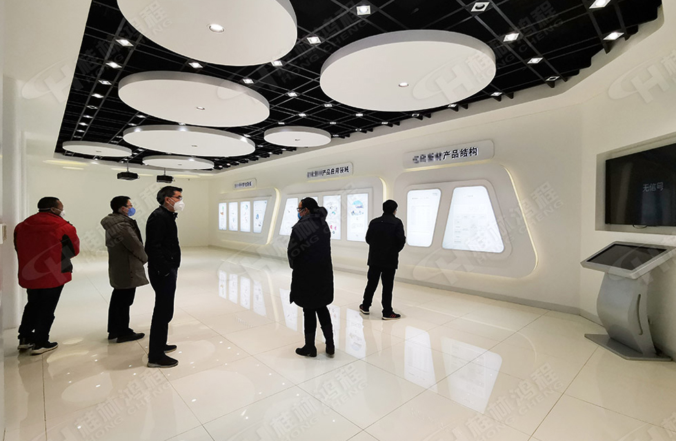 廣西桂林鴻程磨粉機(jī)董事長親自掛帥,帶領(lǐng)團(tuán)隊(duì)奔赴西南市場,回訪新老客戶,齊拓市場,共創(chuàng)價(jià)值!